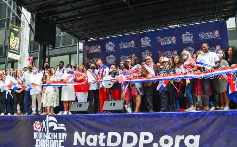 潮流趋势与创新精神：专业赛事运动鞋的时尚未来